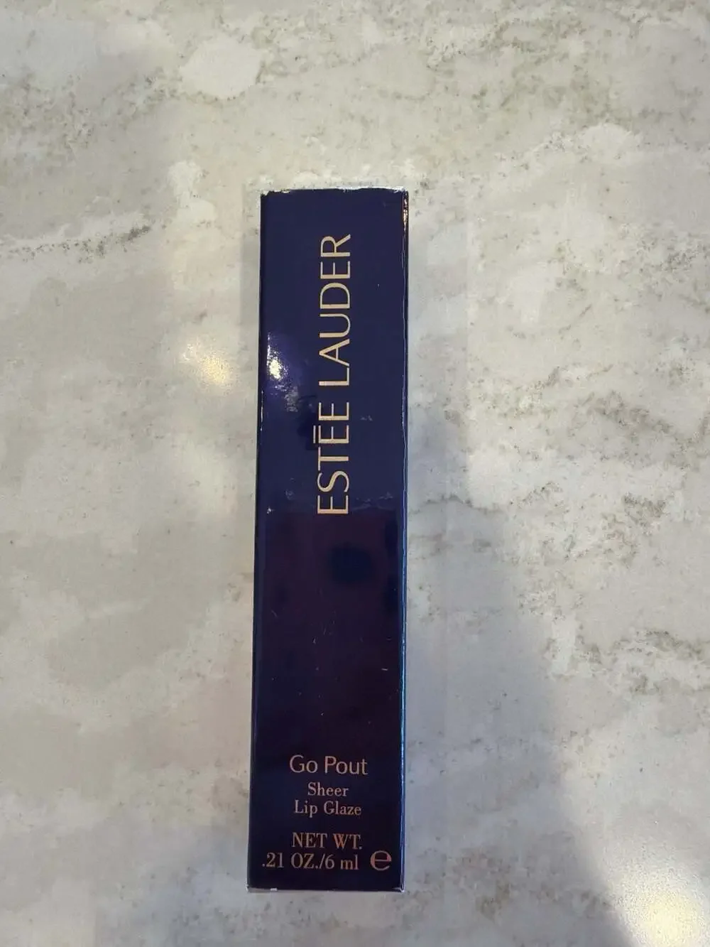 Estée Lauder Go Pout Sheer Lip‎ Glaze 04 Luscious 0.21 oz / 6 ml